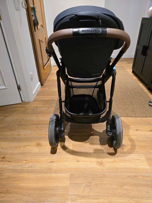Carrinho de bebé MaxiCosi Plaza Plus + alcofa