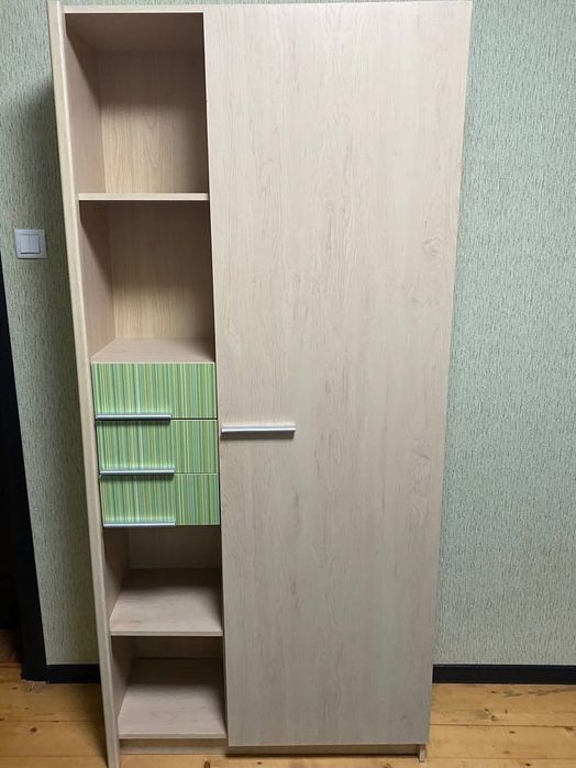 Комплект меблів для підлітків