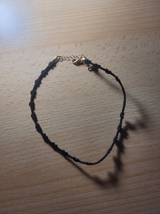 Czarny naszyjnik choker z sercami filcowy