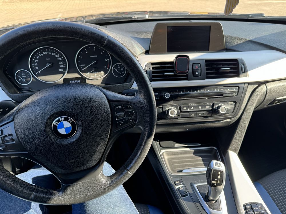 Продам автомобіль BMW 318