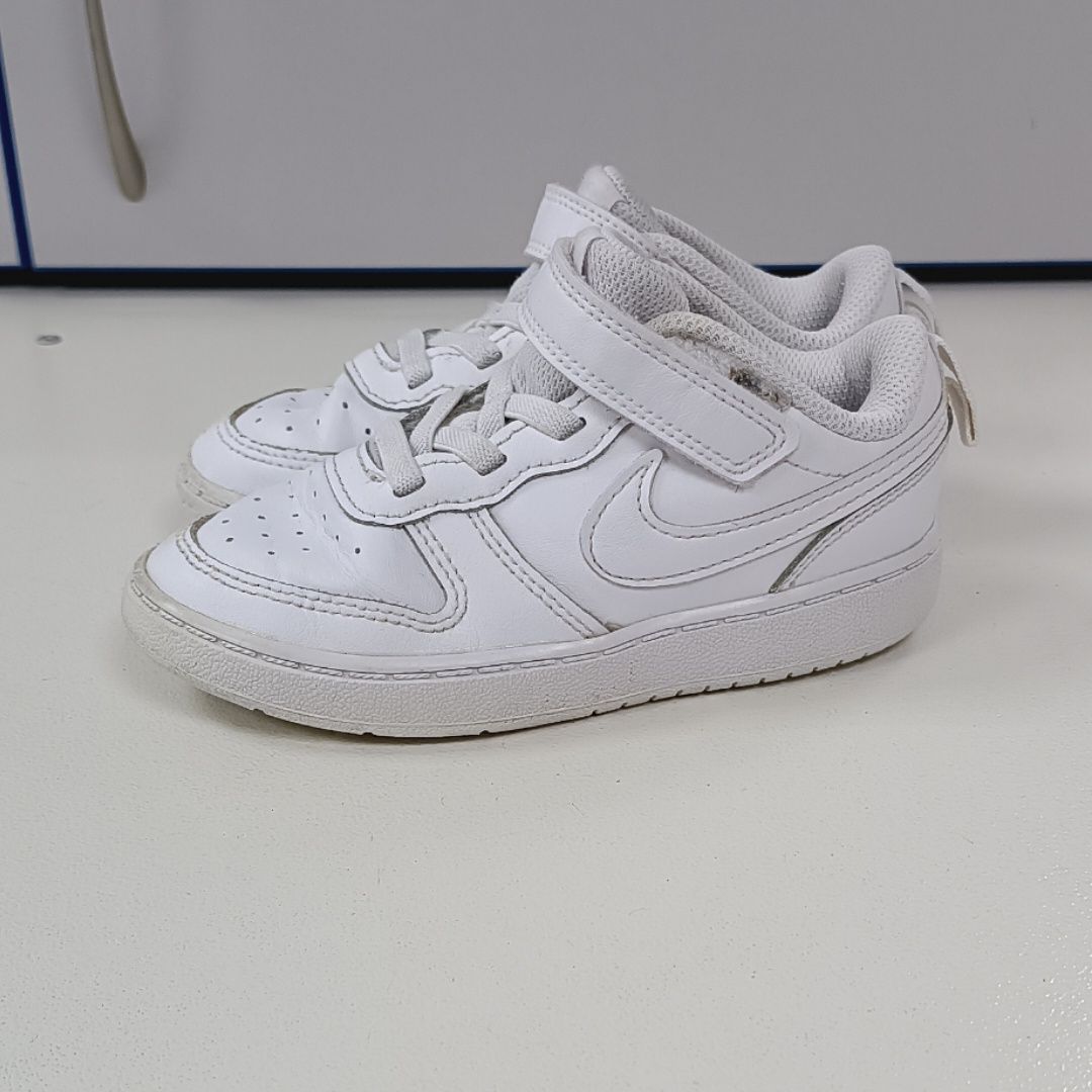Кросівки nike 26 р.