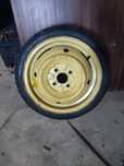 Pneu suplente Toyota Yaris