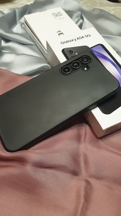 Samsung Galaxy A54 5G + etui