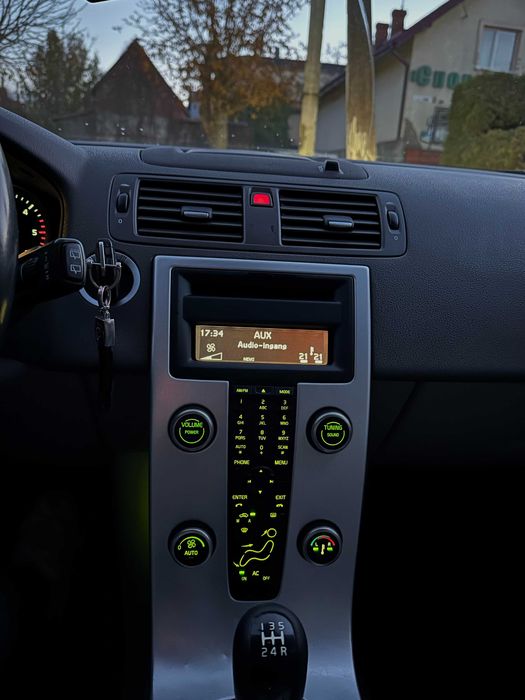 Volvo V50 1.6 дизель 2010
