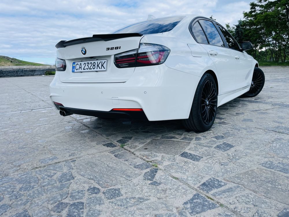 Продам дуже доглянутий BMW F30 328i