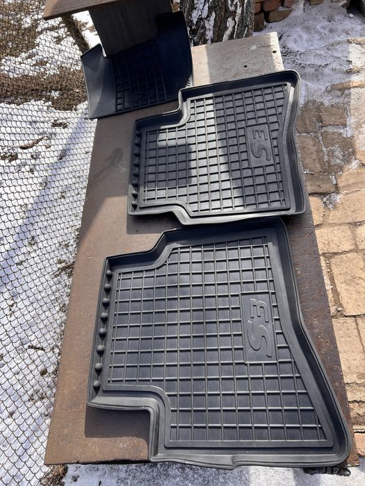 Коврики резинові в салон для JAC S3