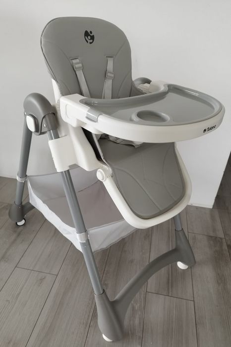 Fotelik do karmienia