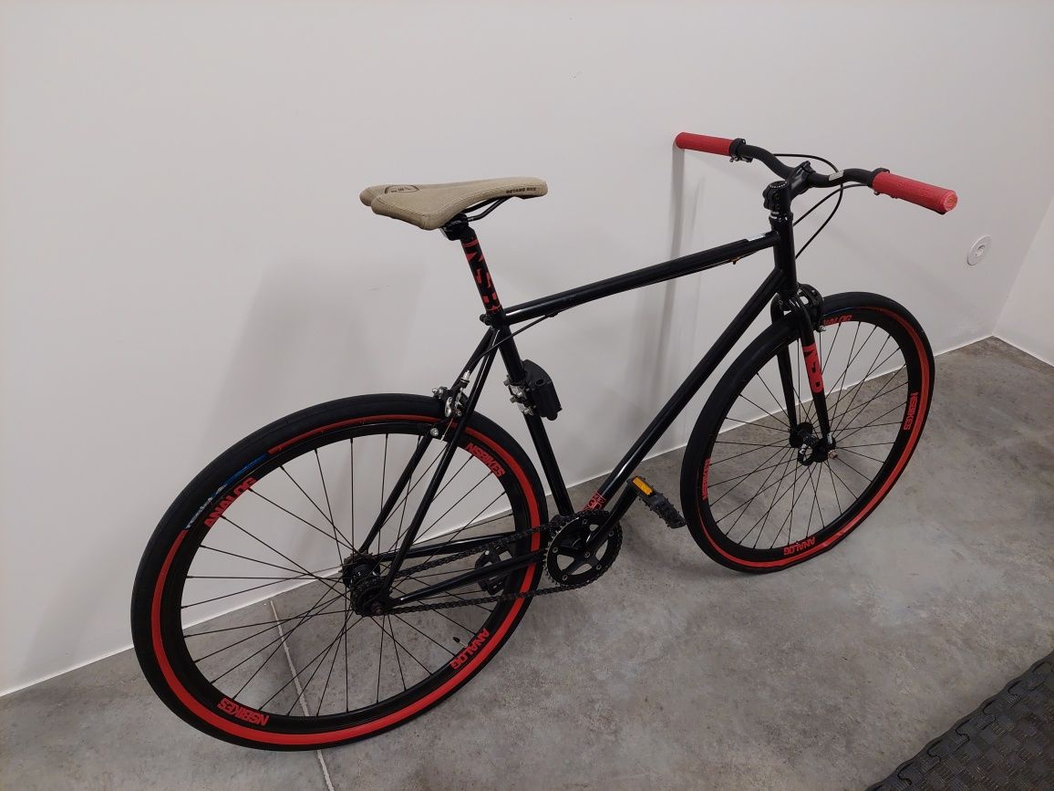 NS Bikes Analog single speed, fixie