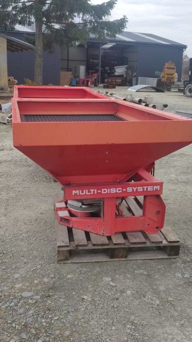 Rozsiewacz KUHN MDS 901 - hydraulika - nowe sita !