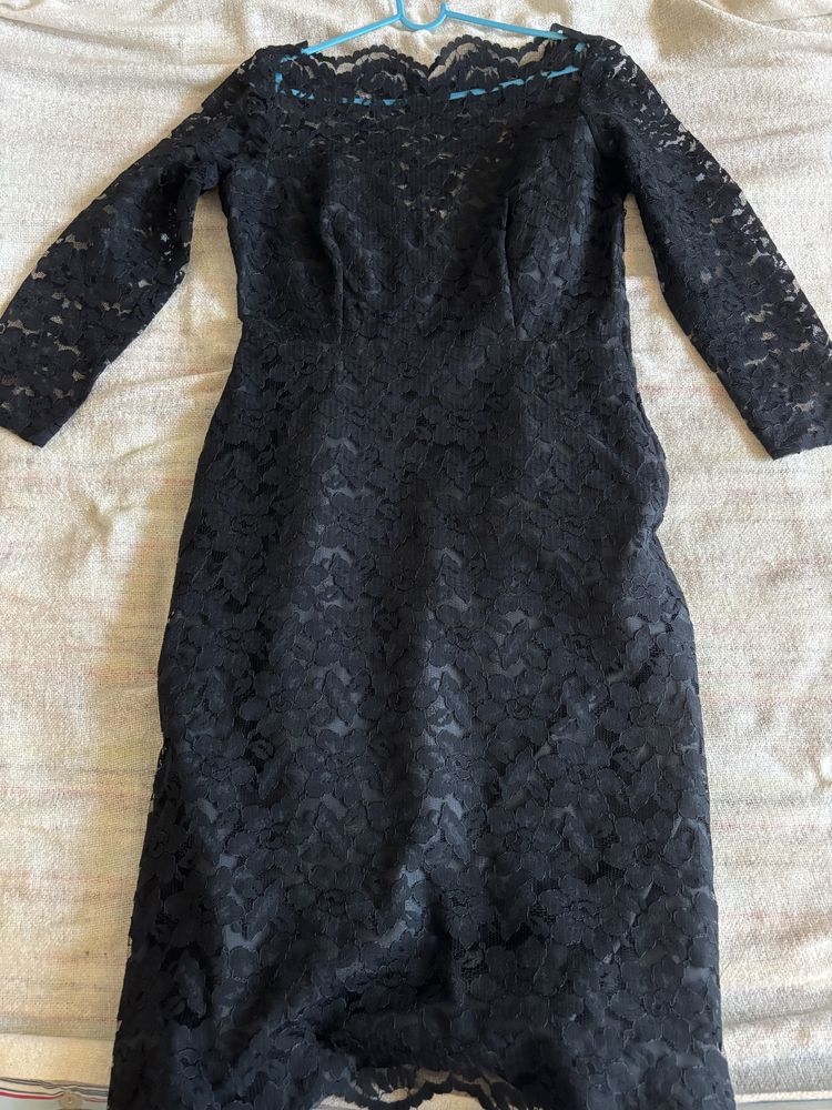 Koronkowa czarna eleganvka sukienka w stylu vintage retro karnawal bal