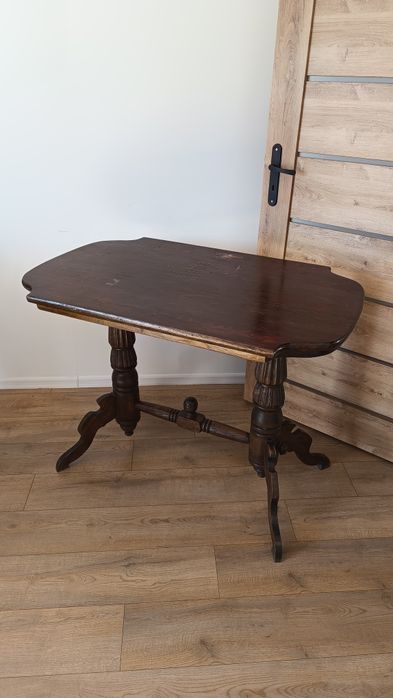 Stół drewniany stolik