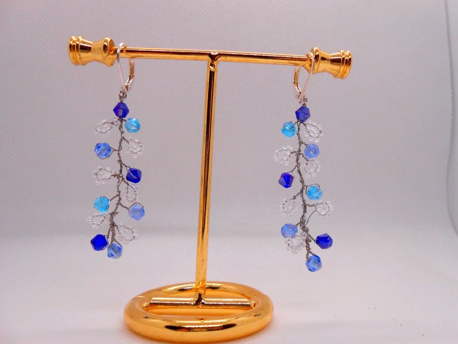 Kolczyki kryształkowe