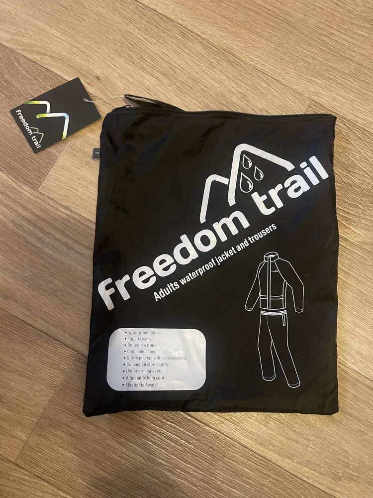Вологозахисний костюм Freedom Trail (S)