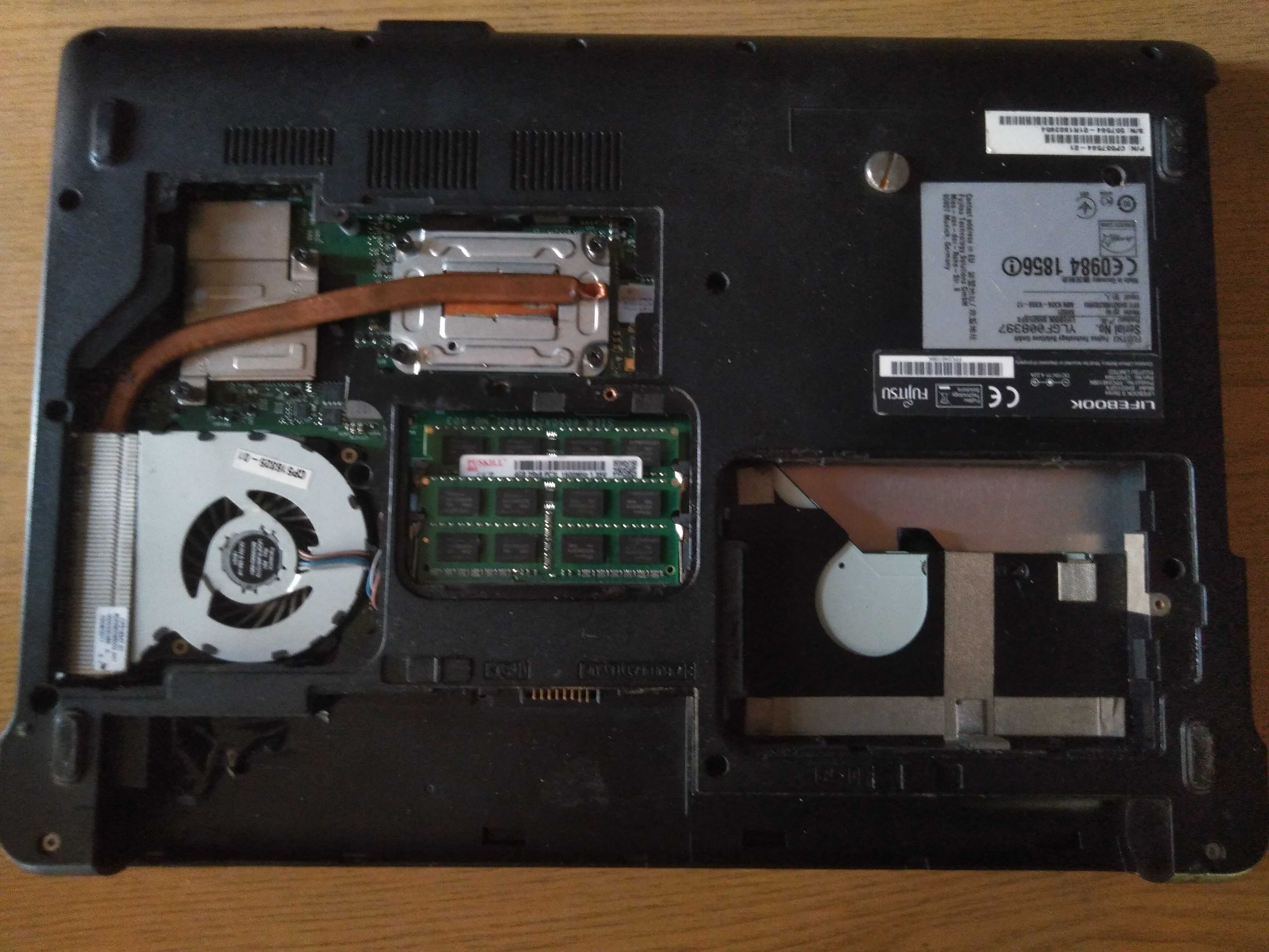 Ноутбук Fujitsu SH531 gfx 8Gb DDR3 2.1GHz 2 ядра (без SSD)