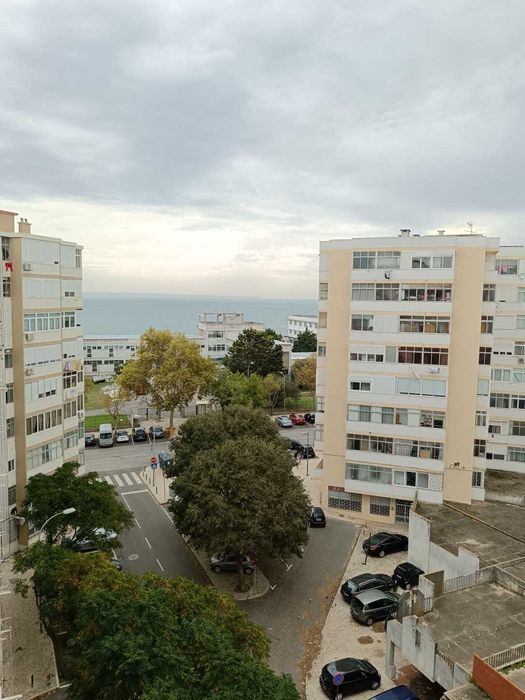 Excelente T1 com vista mar, junto a praias e passeio marítimo