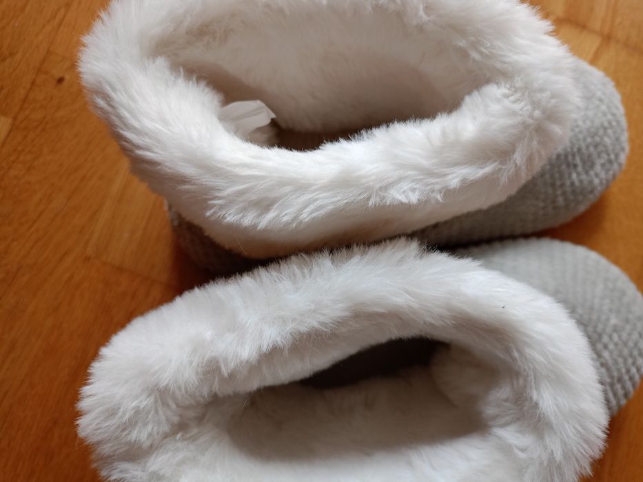 Теплі тапки нові CALM x cosy розмір 38 нові