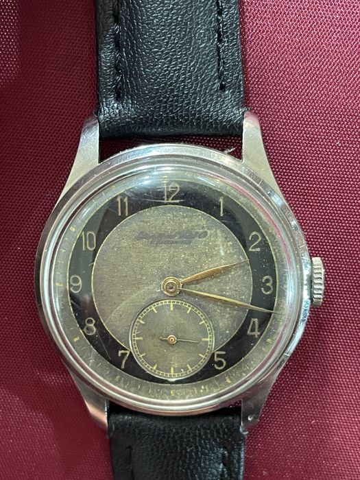 Relogio IWC modelo invulgar.