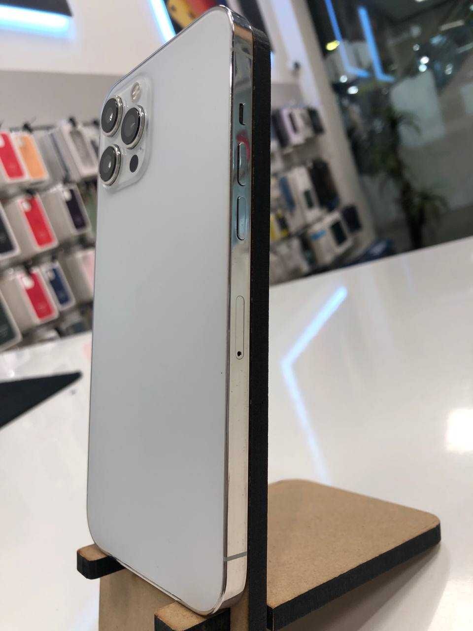 Б/У iPhone 12 Pro Max 128GB Silver - Розтермінування