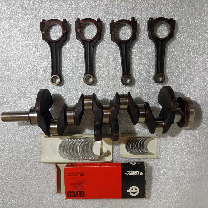 Мерседес 190Е, 1,8 л, коленвал, шатуни, вкладиши