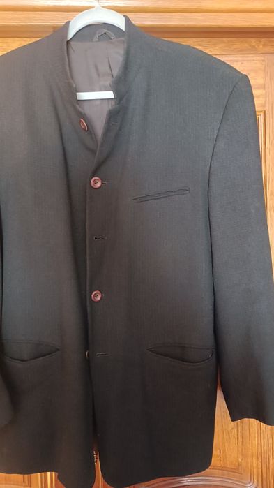 Czarna włoska marynarka r. XL