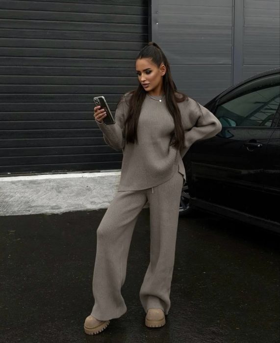 Жіночий костюм IMMA