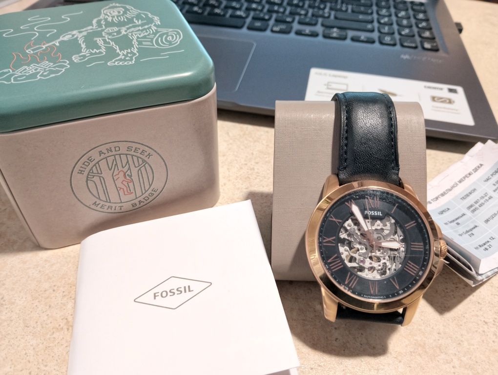 Чоловічий годинник FOSSIL скелетон.