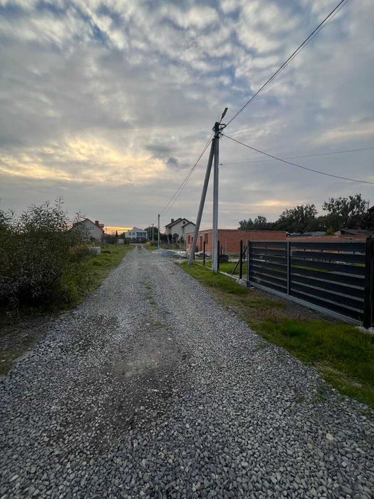 Продаж ділянки с. Бартатів 11с.