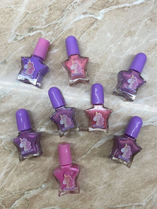 Косметика Мартінелія тіні пудри помади дитяча косметика лаки