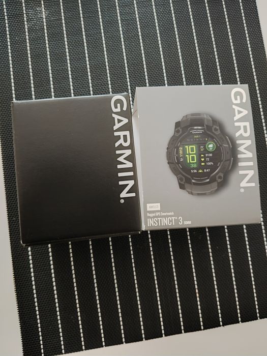 Garmin instinct 3 amoled