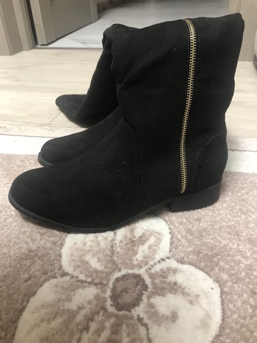 Ботфорди жіночі нові