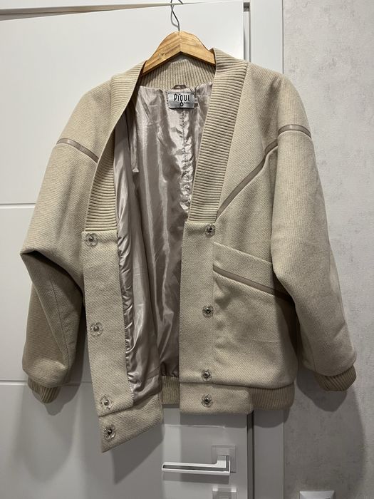 Бомбер  жіночій