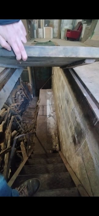 Продам гараж под склад