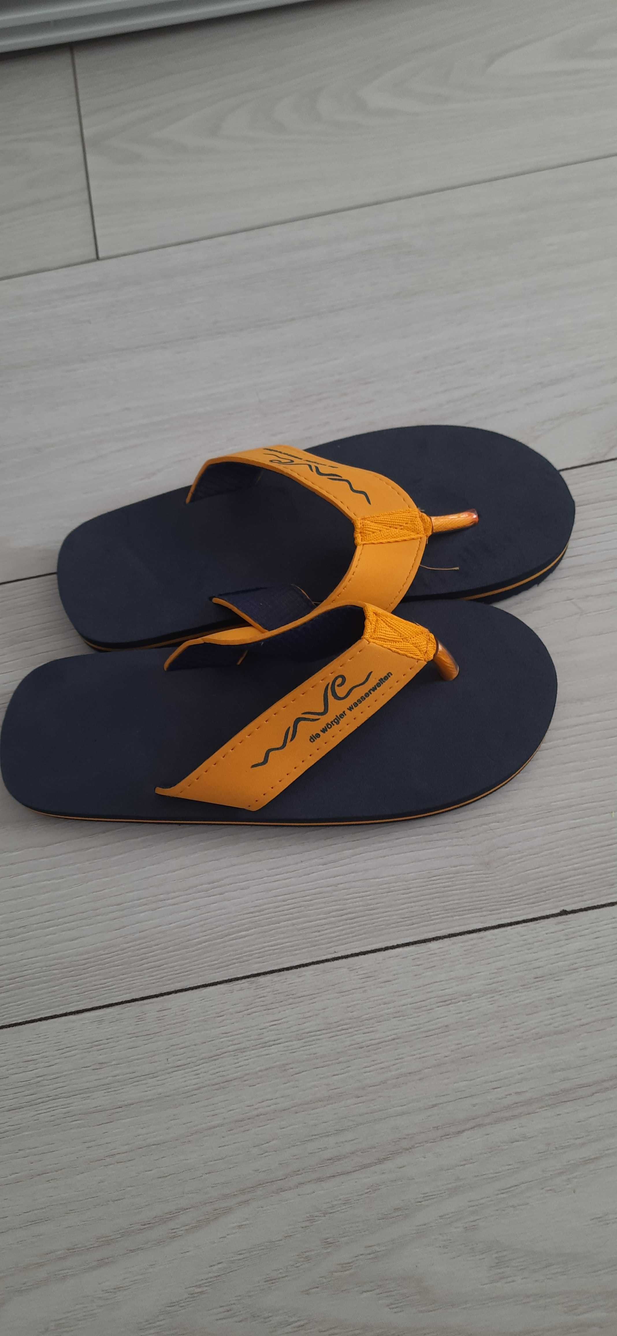 Sprzedam sandali 32