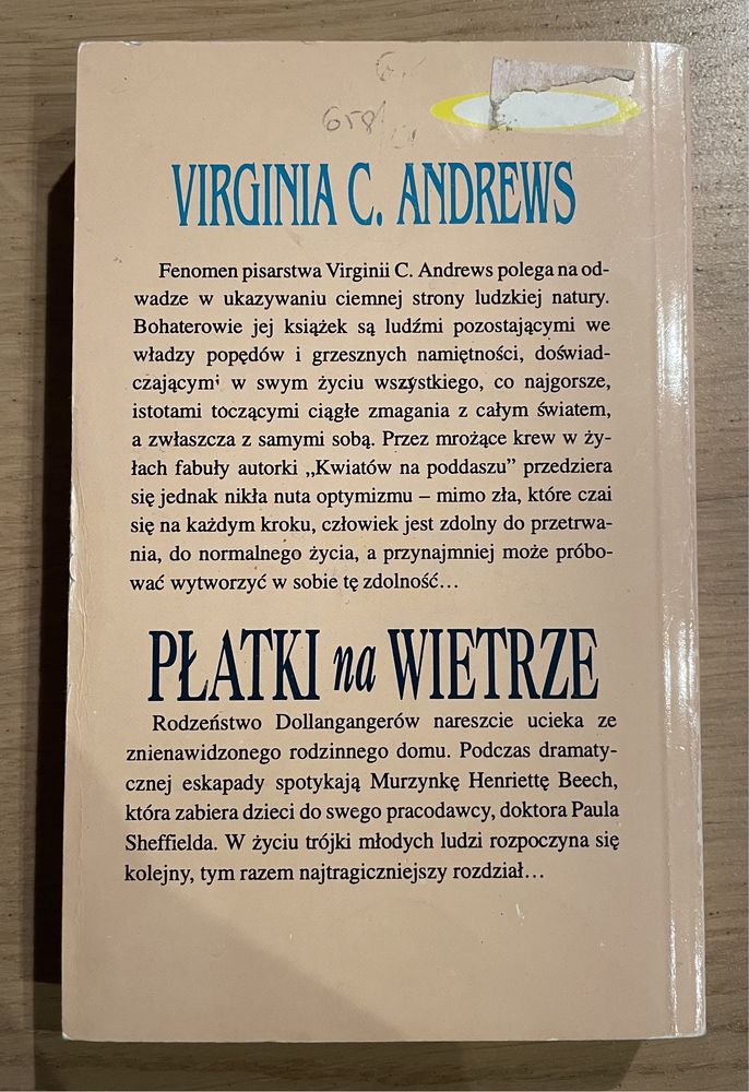 Książka „Płatki na wietrze” - Virginia C. Andrews