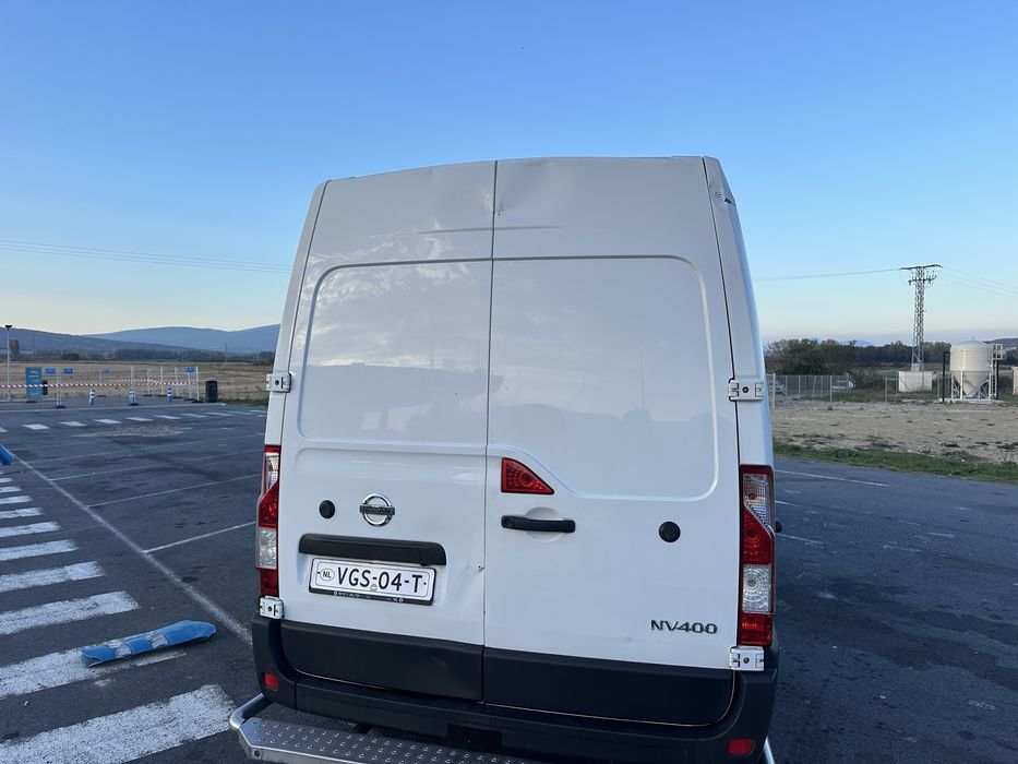 Nissan NV400  ano pouco km 2020 ano