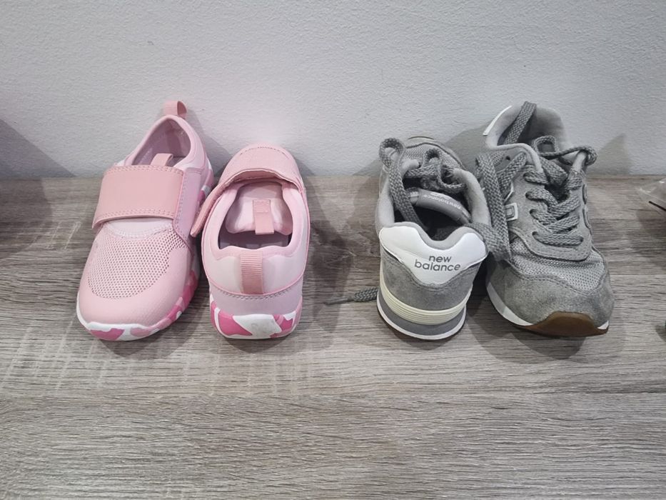 Tênis criança (preço dos 4 pares)