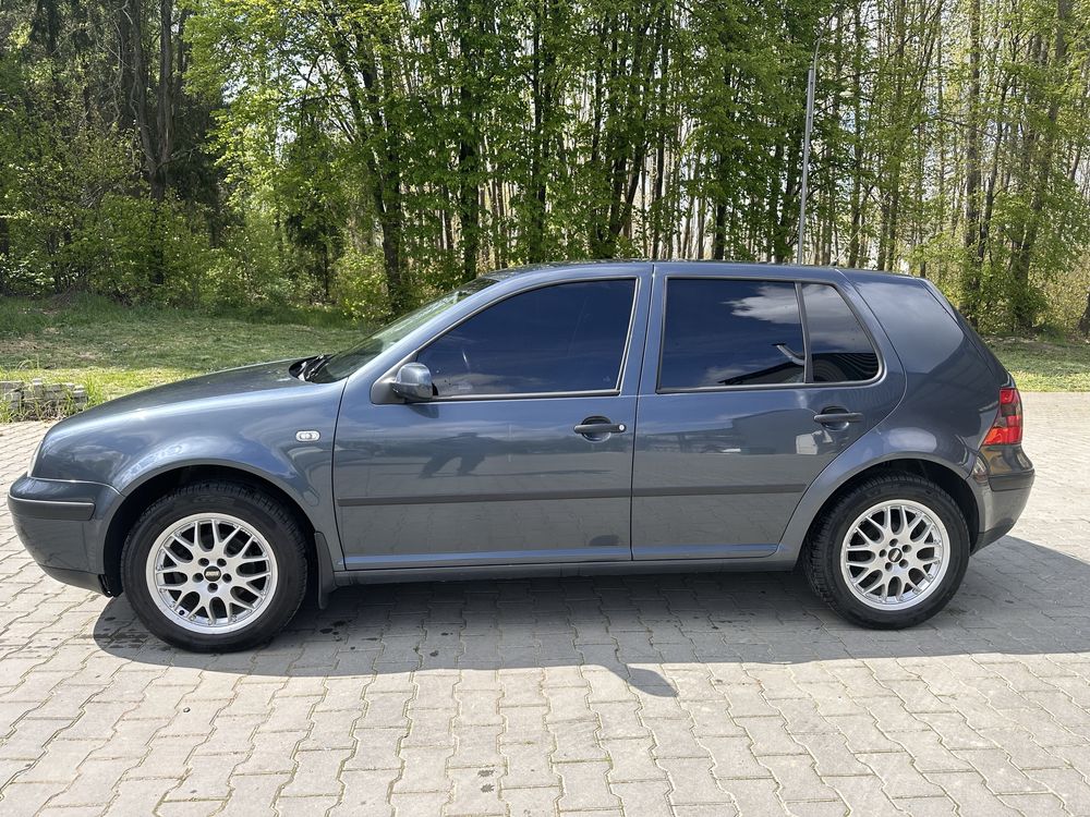 Volkswagen Golf 4 2004