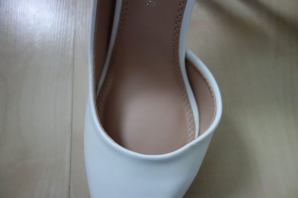 Buty ślubne, z USA, piękne (r. 38)