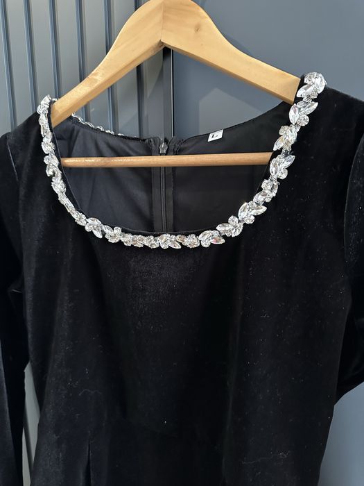 Жіноча бархатна сукня розмір L