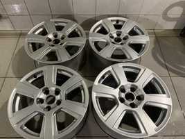 Диски Audi OEM 8R0071497 7x17 5x112 ET37 DIA66,6.