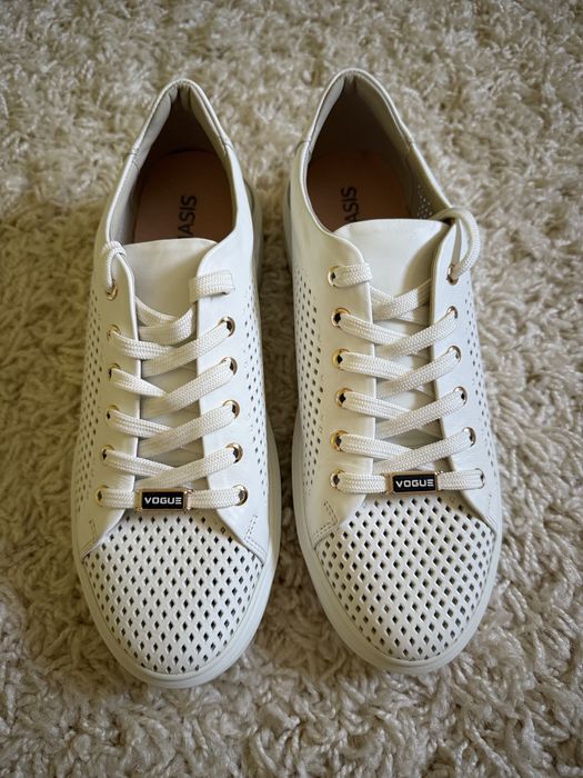 Літні жіночі кеди (розмір 42)