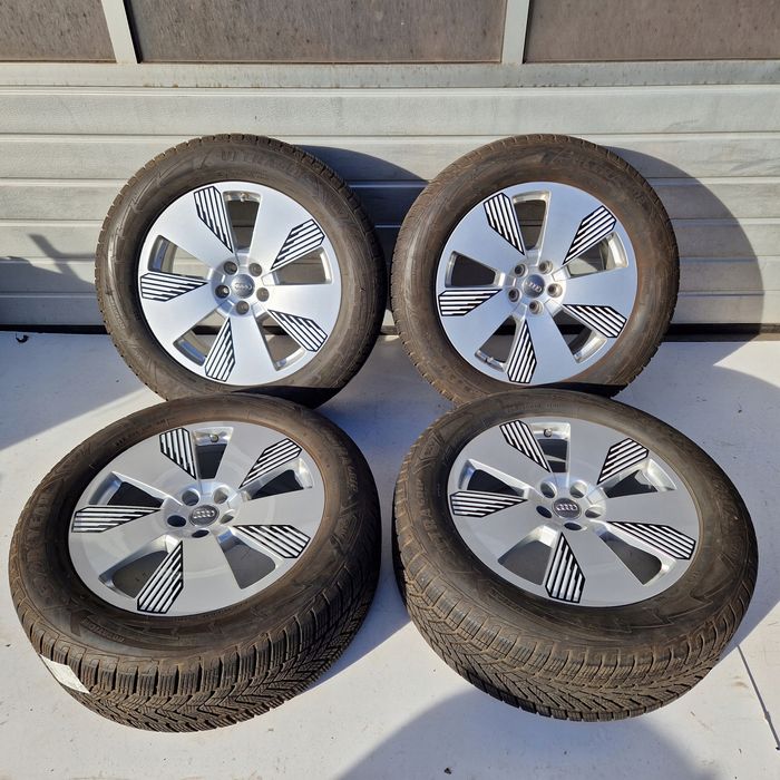 Audi Q7 E Tron 5x112 255/55R19 ET34