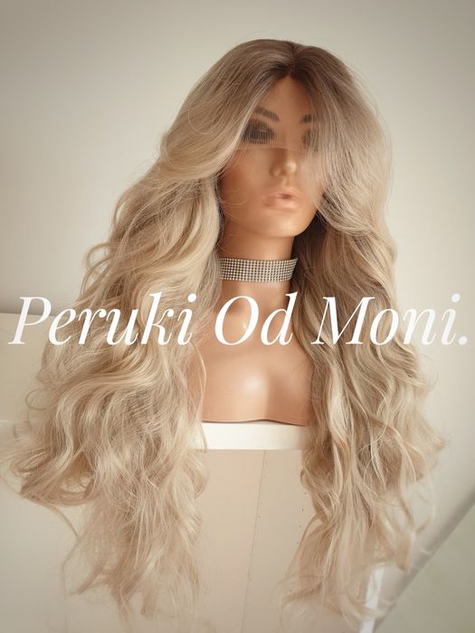 Peruka jasny popielaty blond z naturalny popielaty odrost