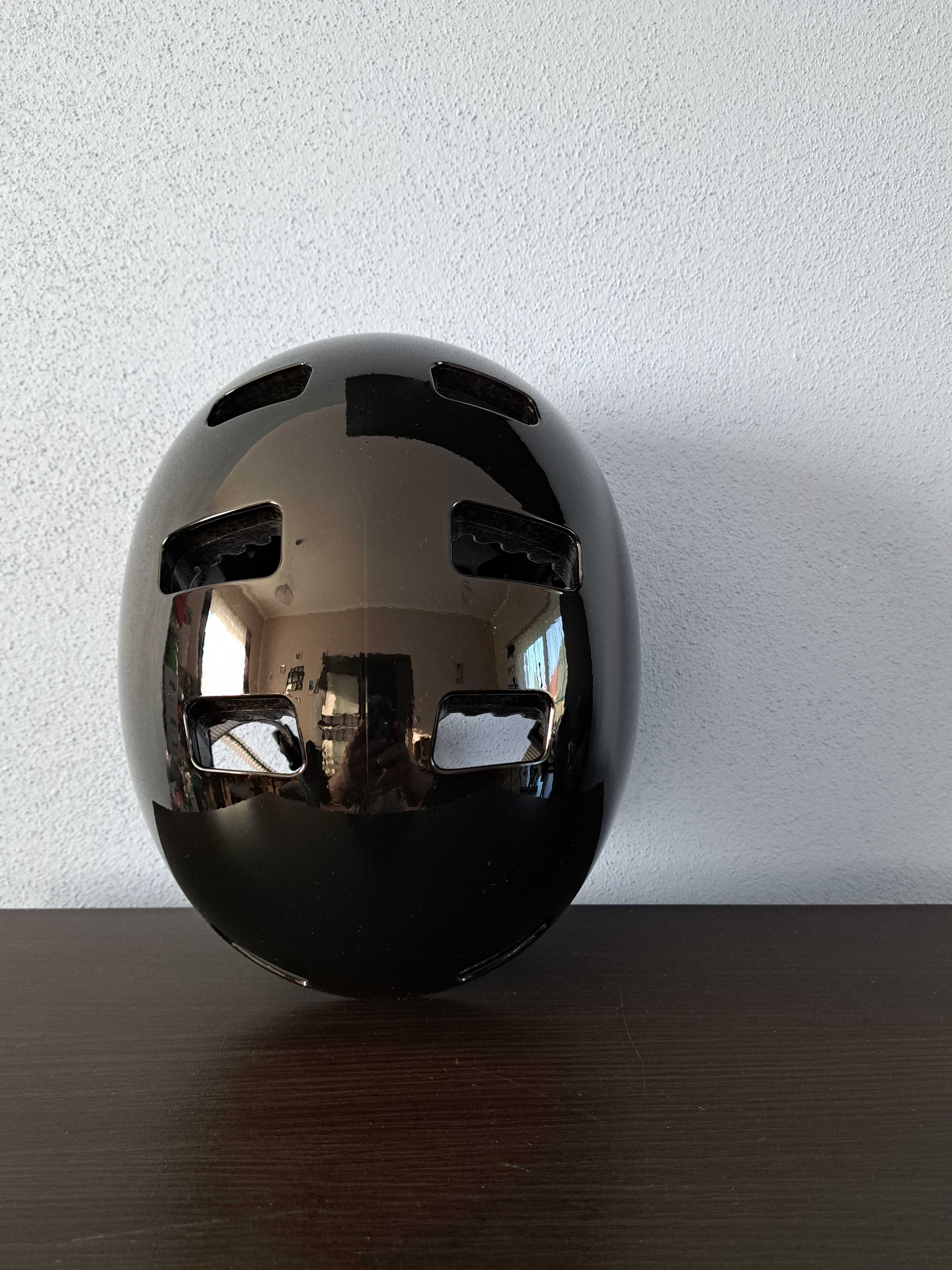 Kaski Kask Uvex kid 3 r. 55-58 cm orzeszek