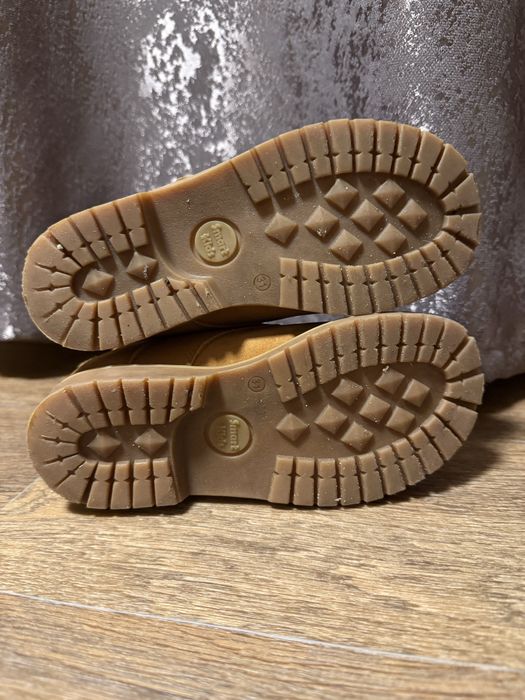 Детские зимние ботинки