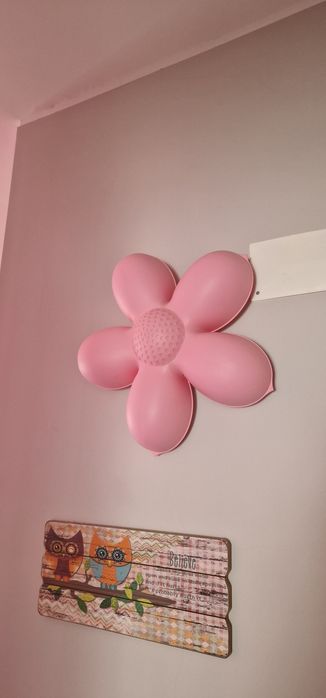 Candeeiro aplique parede flor menina
