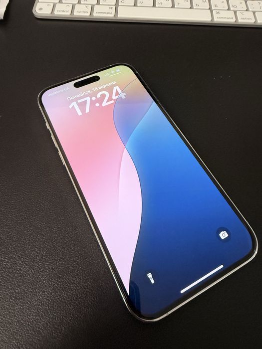 Продам iPhone 14 pro max 128 gb white esim