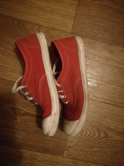 кеди червоні 35р