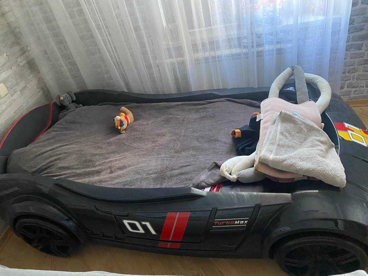 Ліжко дитяче для хлопців