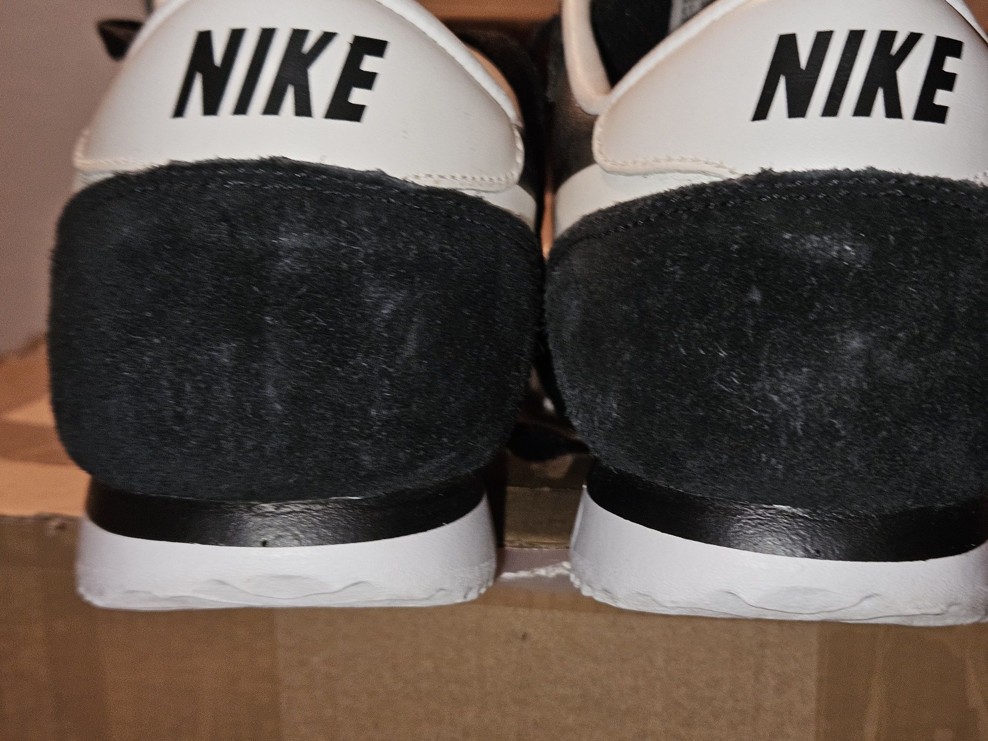 Nike cortez versão rara 40